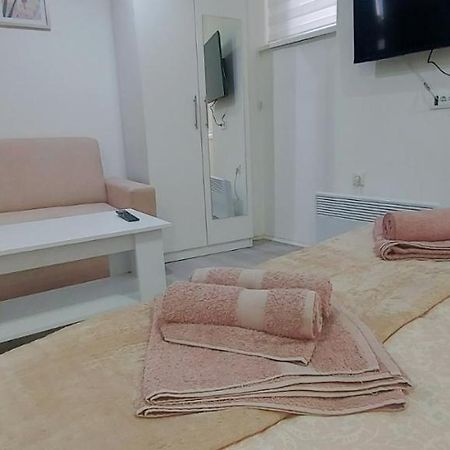 Zeleni Venac Studio & Apartment Белград Екстер'єр фото