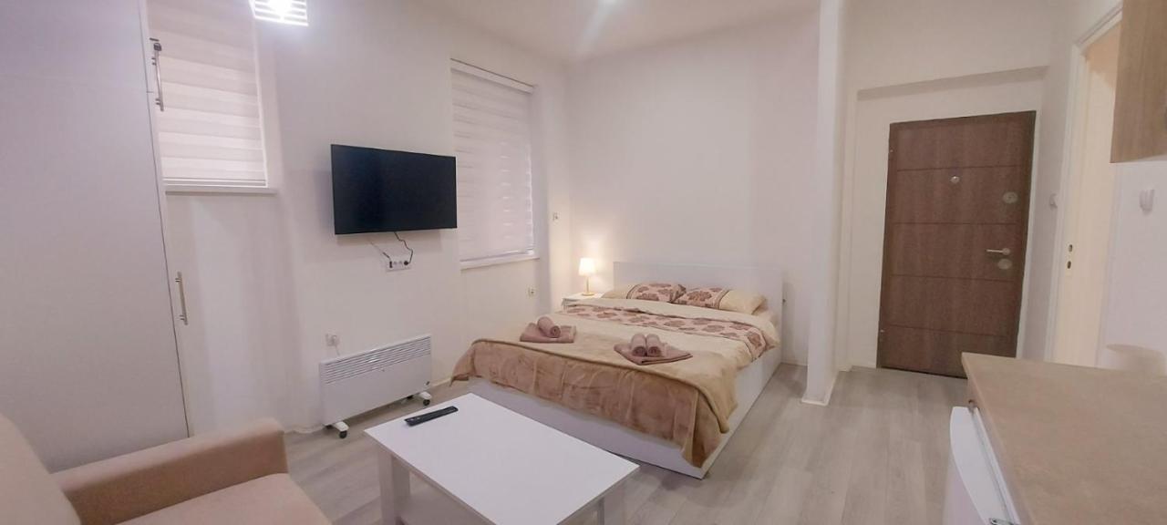 Zeleni Venac Studio & Apartment Белград Екстер'єр фото