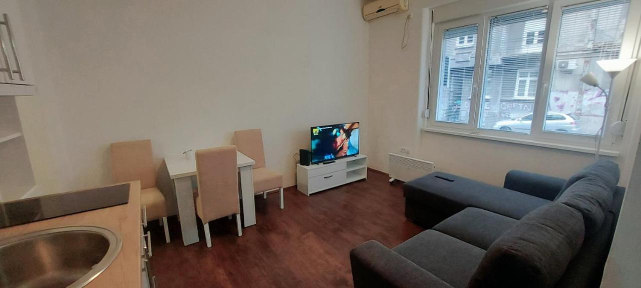 Zeleni Venac Studio & Apartment Белград Екстер'єр фото